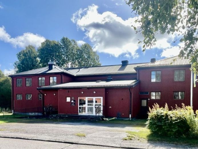 Wohn und Geschäftshaus – Foto 1