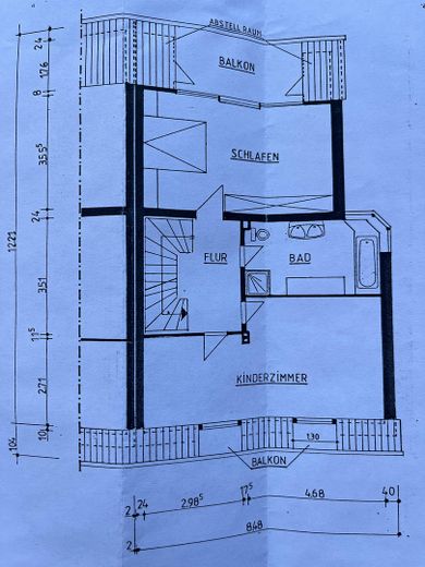 Einfamilienhaus Duisburg Rumeln mit Doppelgarage, Garten + Teich – 1. Etage