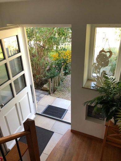 Appartamento mansardato di 3 locali in posizione da sogno, come nuovo, anche come investimento a Wi-Bürg – Foto 10
