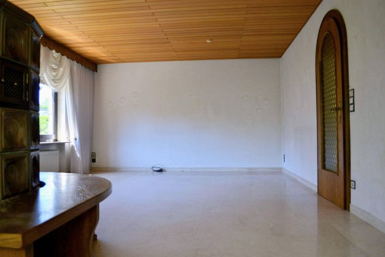 Centraal in Goldbach met veel ruimte voor het hele gezin – Wohnzimmer