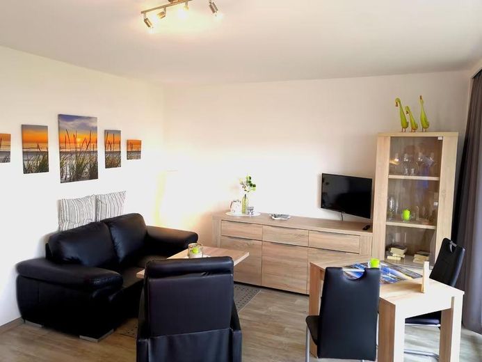 Gleich hinter dem Deich am neuen Dünenpark, 1 Zimmerwohnung – Sitzbereich