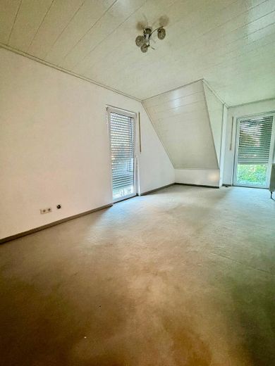 7-Zimmer-Doppelhaushälfte in Altenfurt sofort beziehbar, vom Eigentümer – Foto 8