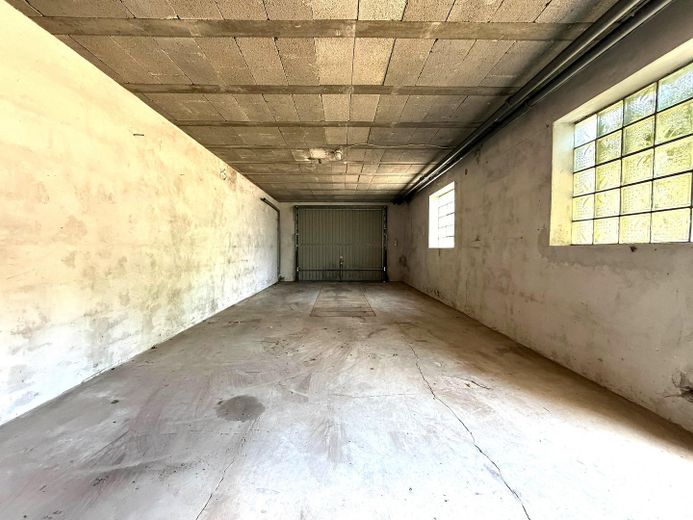2 tolle Häuser * Neu- und Altbau * in Freisbach – Garage