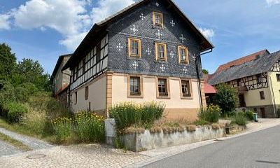 1750451055_d6b8a3.jpg