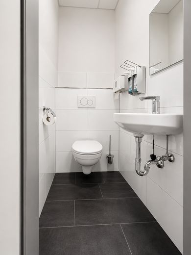 Ampia unità a Stolberg con versatile potenziale di utilizzo – WC3