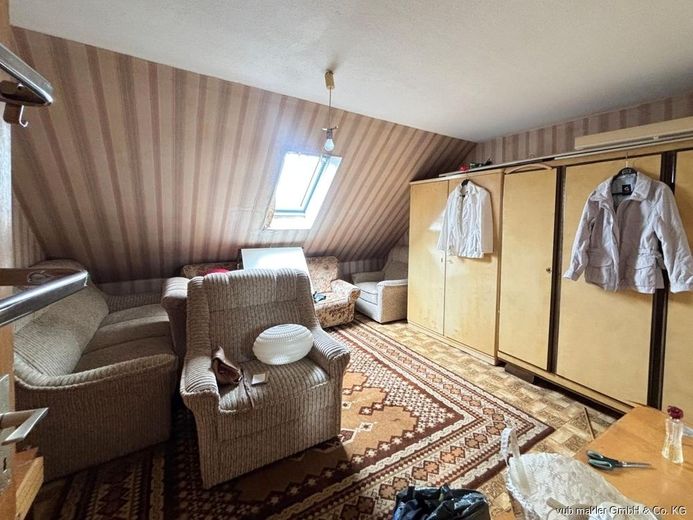 Zweifamilienhaus mit Renovierungsbedarf in ruhiger Lage von Bernstein – VUB0002461-15