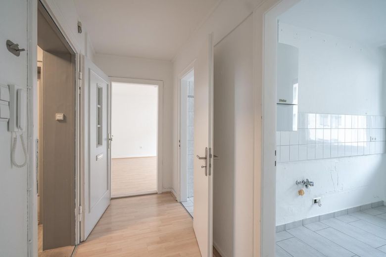 Flur | Zimmer 2 | Küche