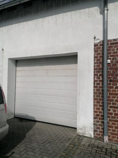 Nauroth, EFH + Nebengeb. – b72c2fd38ce0b80cef6e4ee97b13bf88.jpg