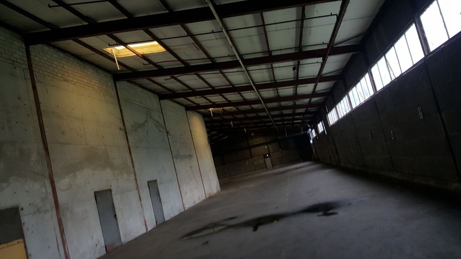 Halle B 2800 qm Innen 1