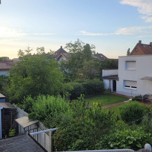 Bergstraße'daki Lorsch'ta galeri ve asma katlı yüksek kaliteli yarı müstakil ev – Fotoğraf 22