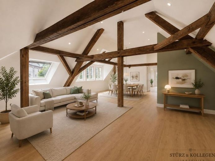 Exklusive 4-Zimmer-Dachgeschosswohnung mit außergewöhnlichem Wohnambiente – Foto 1