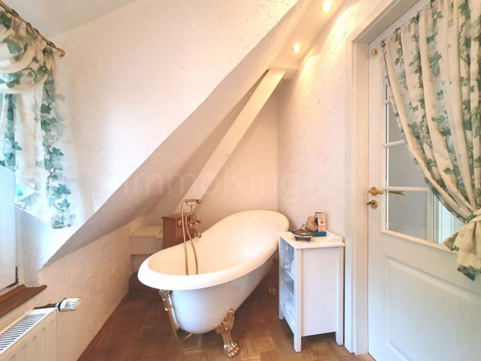 BADEZIMMER 2