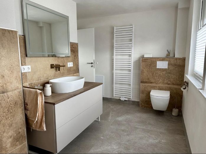 Badezimmer DG