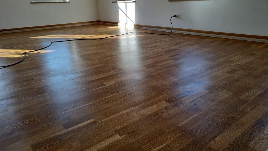 Wohnung 2 Parkettboden