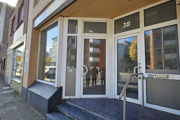 KIOSK/BÜRO/KANZLEI/FRISEUR/BARBERSHOP/KOSMETIK,Ideal für Einzelhandel & Dienstleistung
