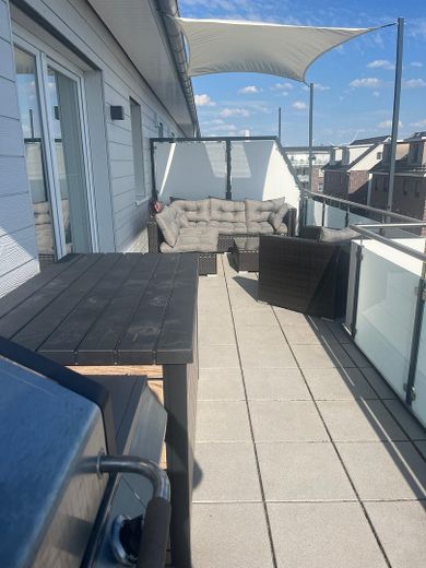 Attico in un edificio di nuova costruzione, seconda locazione – Dachterrasse