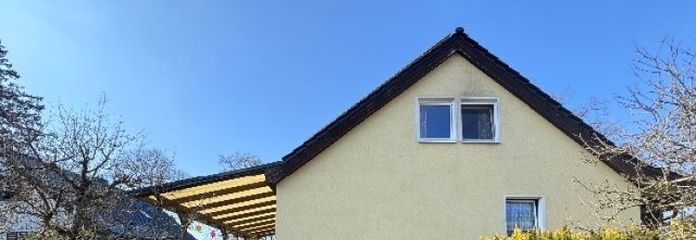IMMOBERLIN.DE - Adrettes Haus mit Südgarten & Tiefgaragen in Wald- & Seenähe