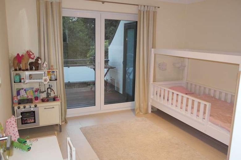 Jüchen-Hochneukirch’te kiralık lüks daire – Kinderzimmer