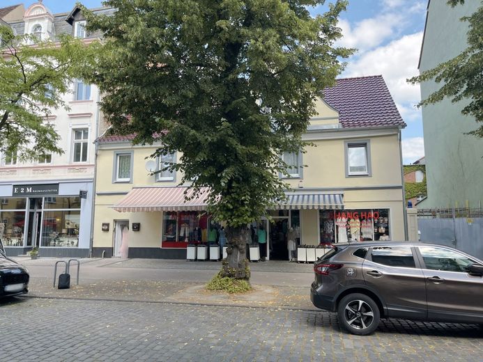 Frontansicht Haupthaus
