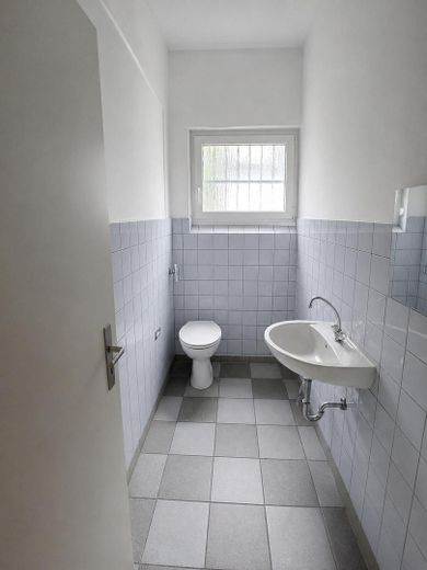 Gewerbefläche in Halver mieten | 39,8 m² für Büro, Praxis oder Studio – Foto 4
