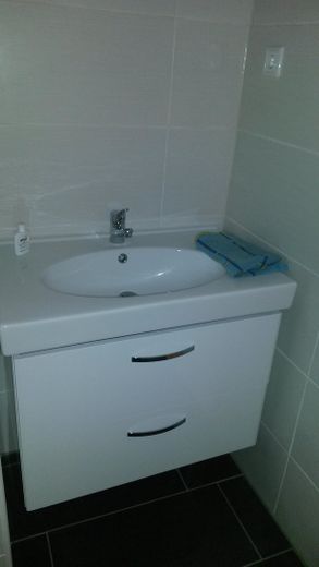 BEZUGSFREI ab 01.11.26: 4-Zi.-Maisonette (109m²) mit TG-Stellplatz & Balkon in Uni-Nähe! – Bad
