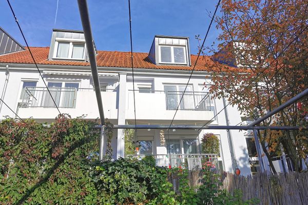 Maisonette di 4 locali adatta alle famiglie con cucina componibile e balcone