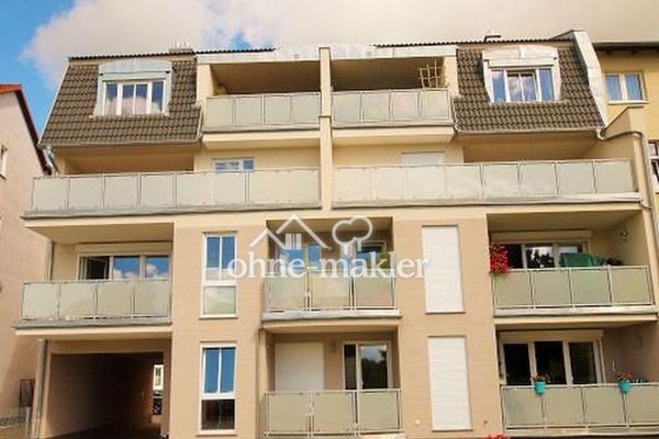 Wohnen und Arbeiten an einem Ort? Moderne Stadtwohnung mit Dachterrasse.