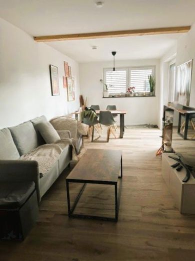 Lichtdurchflutete 3-Zimmer-Wohnung mit Terrasse in begehrter Villenlage in Obersendling – WOhnen