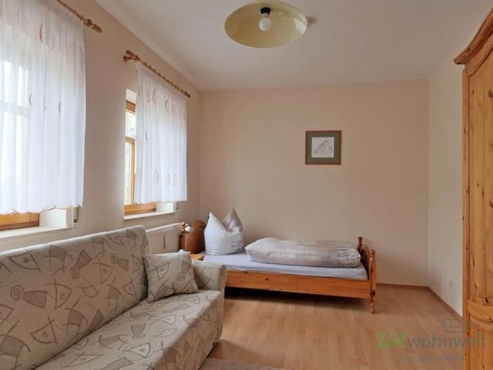 (EF0991_M) Dresden: Mickten, apartamento amueblado con ducha cerca del Elba, para quien viaja a casa solo los fines de semana – Foto 1