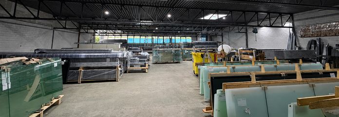 Inmueble comercial versátil con superficie de oficinas en una ubicación comercial privilegiada