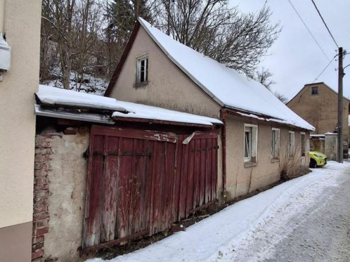 Objekt-Nr.: 0426 - Erschlossenes Grundstück mit bestehendem älterem Einfamilienhaus in Pausa-Mühltroff (OT Unterreichenau) – Foto 1