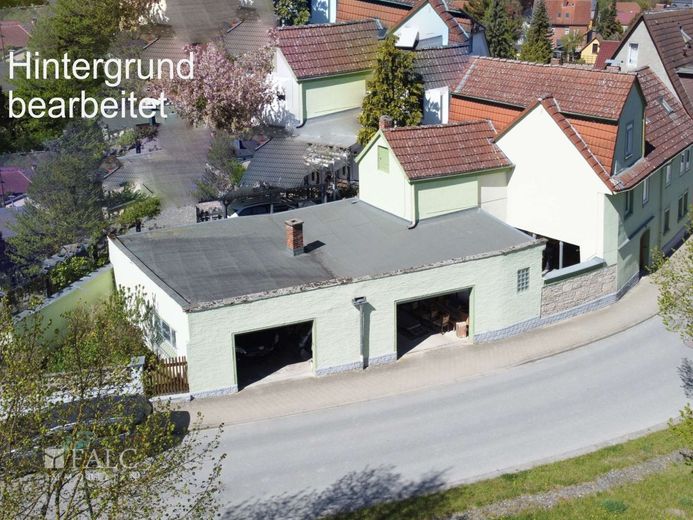 Dorndorf-Steudnitz: Traumgarage mit Haus drumherum: ideal für Schrauber, Bastler, Leute mit Geschick – Garagen