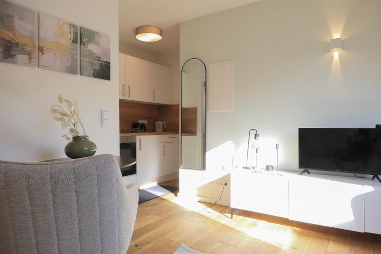 Wunderschöne Wohnung in Bestlage – Blick Richtung Fernseher
