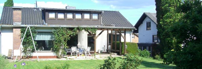 Westblick auf das Haus