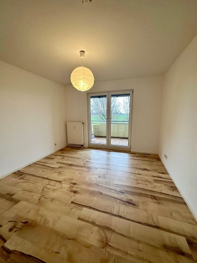 Schlafzimmer mit Balkon