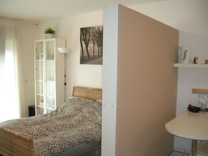 Комфорт проживання з терасою та гаражем — без комісії – Wohnung möbliert