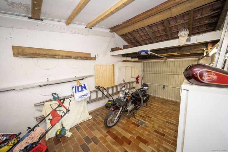 Gemütliches Einfamilienhaus in kleiner Nebenstraße von Dorf im Warndt – Garage 1
