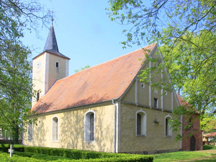 118029_Dorfkirche_Nennhausen.jpg