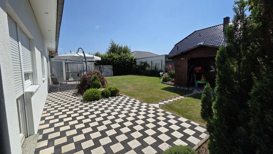 Élégante maison individuelle avec logement indépendant – Garten