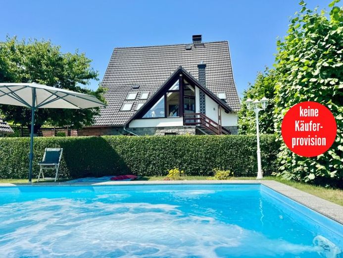 HORN IMMOBILIEN ++ RÉSERVÉ ! La perle de Strasburg ! Maison, piscine, dépendances, 3 cheminées, 2 garages, cuisine équipée – Photo 1