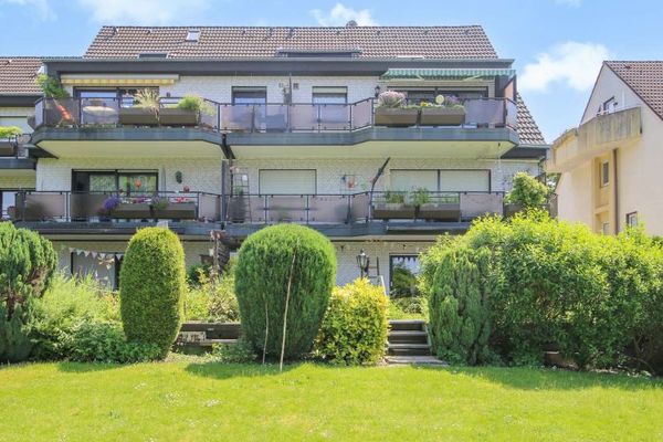 Freigezogene Maisonettewohnung mit ca. 110 m²,zwei Balkonen &Tiefgaragenstellplatz in Essen-Frintrop