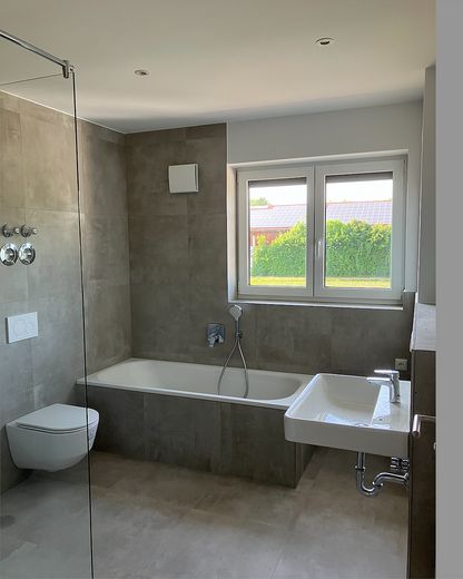 Mieszkanie dwupoziomowe z dużą ilością przestrzeni i dwoma balkonami – Maisonette Vollbad