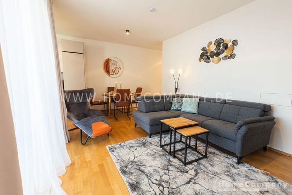 ***Exklusives Wohnen im Erstbezug! Voll möblierte 3-Zimmer-Wohnung mit Balkon