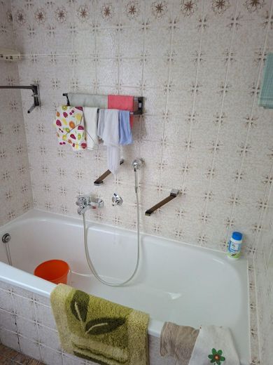 Eigentumswohnung zum Kauf – Bad