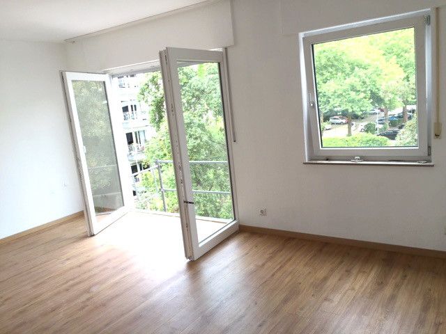 Appartamento 2° piano, ascensore, pochi passi dalla stazione ICE – Küche