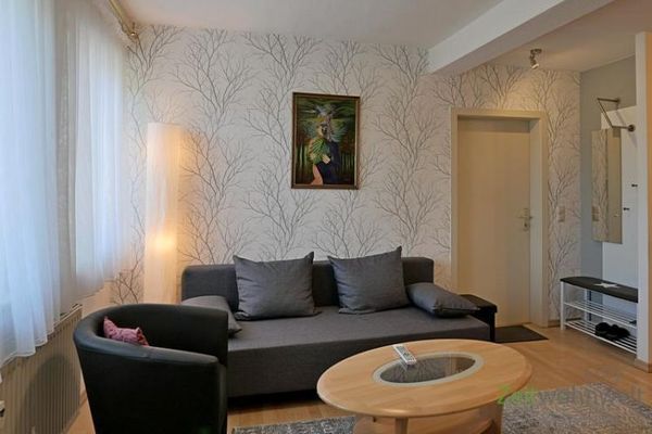 (EF0669_M) Jena: Isserstedt, furnished 2-room apartment on the upper floor, WLAN, parking space