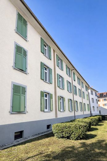 7,2 % Rendite in Kernstadtlage – Renovierungsbedürftig und vermietet – Gebäude