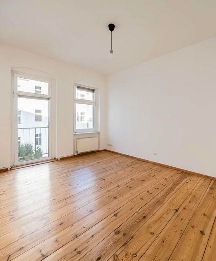 Altbau Single Wohnung in Bestlage – Wohnung leer