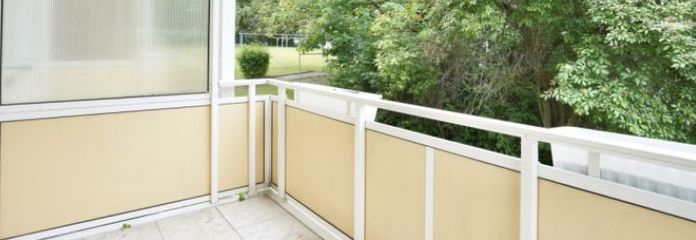 Schönes Duschbad I großer Balkon