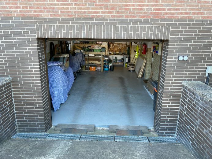 Tiefgarage KG